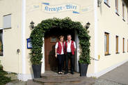 Kreuzer Wirt - Gastgeber und Team